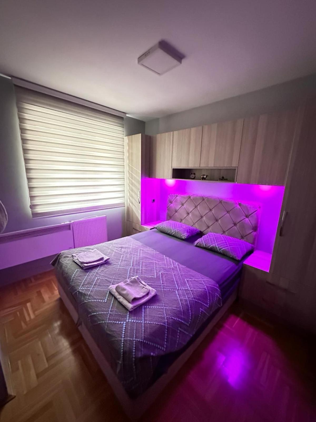 Апартаменты Apartman Lux S&V 1 Lukavica Istocno Sarajevo Hilandarska Centar Экстерьер фото