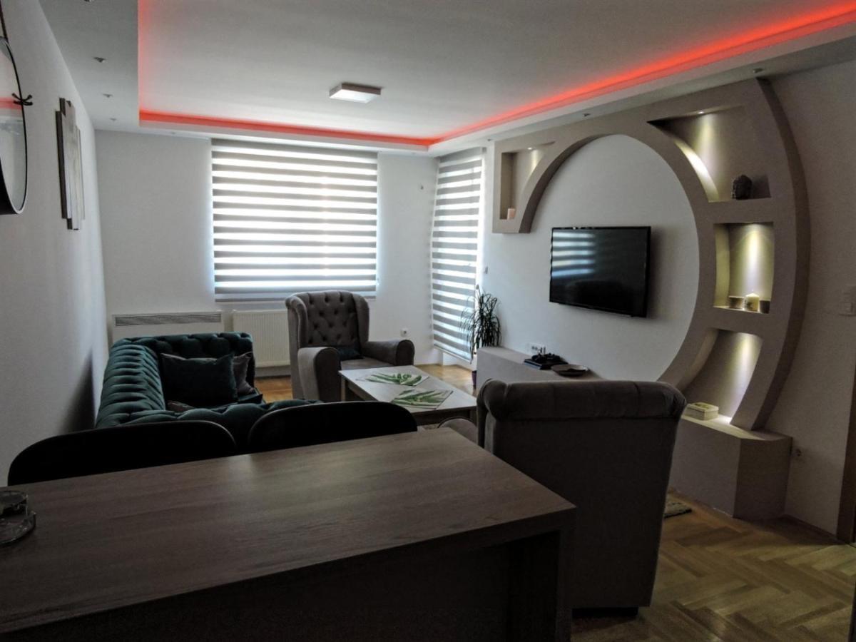 Апартаменты Apartman Lux S&V 1 Lukavica Istocno Sarajevo Hilandarska Centar Экстерьер фото