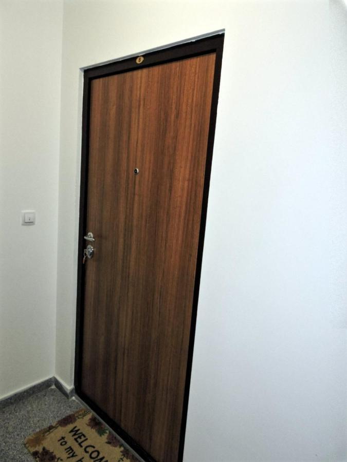 Апартаменты Apartman Lux S&V 1 Lukavica Istocno Sarajevo Hilandarska Centar Экстерьер фото